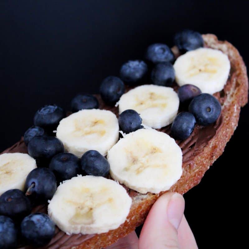sliced bananas and blueberries can get stuck in hamster's cheek pouches